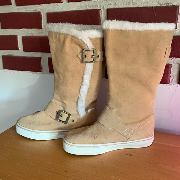 Vans Shoes - Vans Suede/Leather Super Cool Boots. Size 7